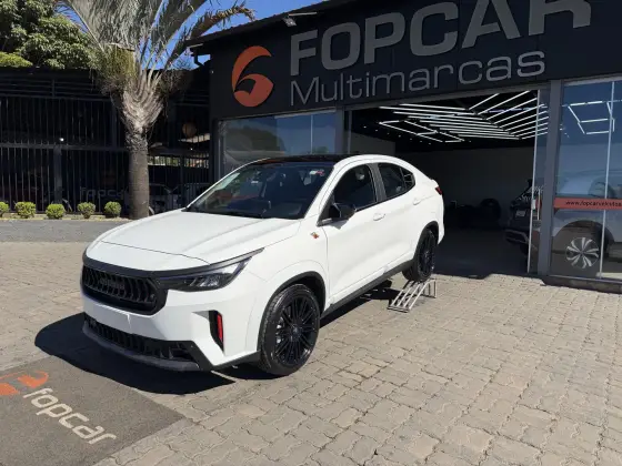 FIAT FASTBACK 1.3 TURBO 270 FLEX ABARTH AT6 FIAT FASTBACK 1.3 TURBO 270 FLEX ABARTH AT6