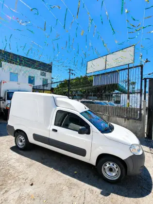 FIAT FIORINO 1.4 MPI FURGÃO HARD WORKING 8V FLEX 2P MANUAL FIAT FIORINO 1.4 MPI FURGÃO HARD WORKING 8V FLEX 2P MANUAL