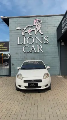 FIAT PUNTO 1.4 ATTRACTIVE ITALIA 8V FLEX 4P MANUAL
