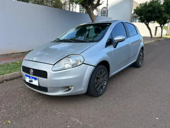 FIAT PUNTO 1.4 ELX 8V FLEX 4P MANUAL FIAT PUNTO 1.4 ELX 8V FLEX 4P MANUAL