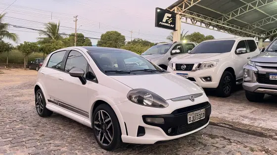 FIAT PUNTO 1.4 MPI 16V T-JET GASOLINA 4P MANUAL FIAT PUNTO 1.4 MPI 16V T-JET GASOLINA 4P MANUAL