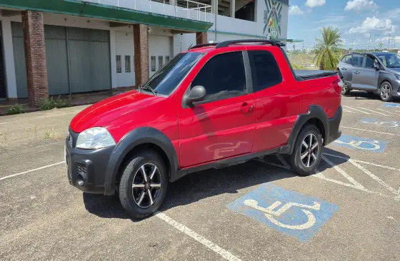 FIAT STRADA 1.4 MPI HARD WORKING CD 8V FLEX 3P MANUAL FIAT STRADA 1.4 MPI HARD WORKING CD 8V FLEX 3P MANUAL