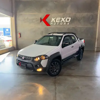 FIAT STRADA 1.8 MPI ADVENTURE CD 16V FLEX 3P MANUAL FIAT STRADA 1.8 MPI ADVENTURE CD 16V FLEX 3P MANUAL