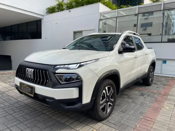 FIAT TORO 1.3 TURBO 270 FLEX FREEDOM AT6 FIAT TORO 1.3 TURBO 270 FLEX FREEDOM AT6