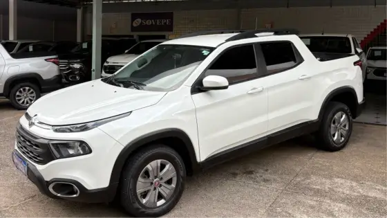 FIAT TORO 1.8 16V EVO FLEX FREEDOM AT6 FIAT TORO 1.8 16V EVO FLEX FREEDOM AT6