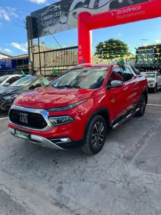 FIAT TORO 2.0 16V TURBO DIESEL RANCH 4WD AT9 FIAT TORO 2.0 16V TURBO DIESEL RANCH 4WD AT9