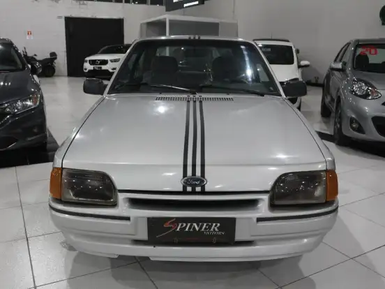FORD-ESCORT-1.0 HOBBY 8V GASOLINA 2P MANUAL FORD-ESCORT-1996