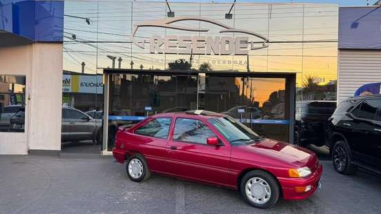 FORD-ESCORT-1993