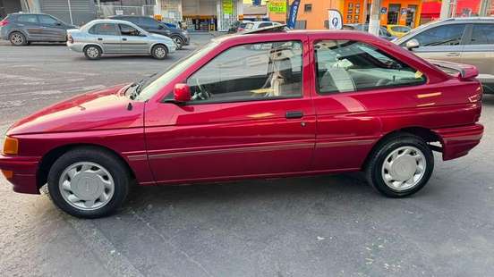 FORD-ESCORT-1993