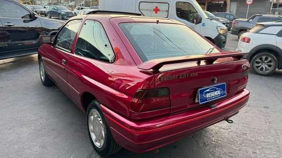 FORD-ESCORT-1993
