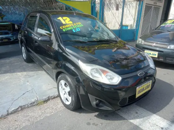 FORD FIESTA 1.0 ROCAM 8V FLEX 4P MANUAL FORD FIESTA 1.0 ROCAM 8V FLEX 4P MANUAL