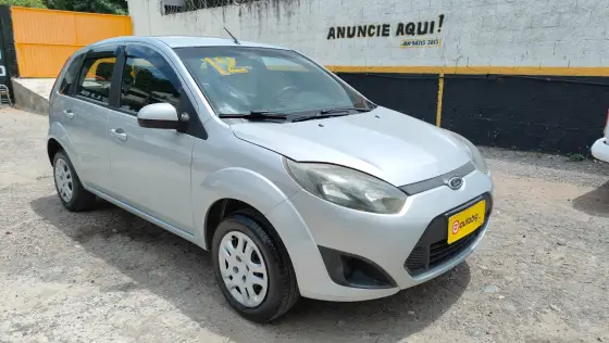 FORD FIESTA 1.0 ROCAM HATCH 8V FLEX 4P MANUAL