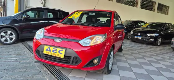 FORD FIESTA 1.6 SE HATCH 16V FLEX 4P MANUAL FORD FIESTA 1.6 SE HATCH 16V FLEX 4P MANUAL