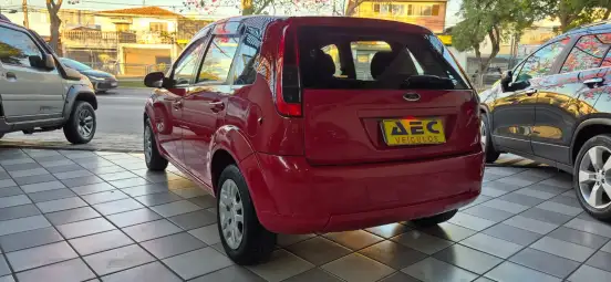 FORD-FIESTA-2014