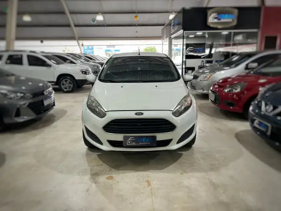 FORD FIESTA 1.6 SE HATCH 16V FLEX 4P MANUAL FORD FIESTA 1.6 SE HATCH 16V FLEX 4P MANUAL