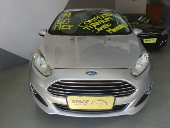 FORD FIESTA 1.6 TITANIUM SEDAN 16V FLEX 4P MANUAL FORD FIESTA 1.6 TITANIUM SEDAN 16V FLEX 4P MANUAL