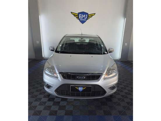 FORD-FOCUS-2.0 GLX SEDAN 16V FLEX 4P MANUAL FORD-FOCUS-2010