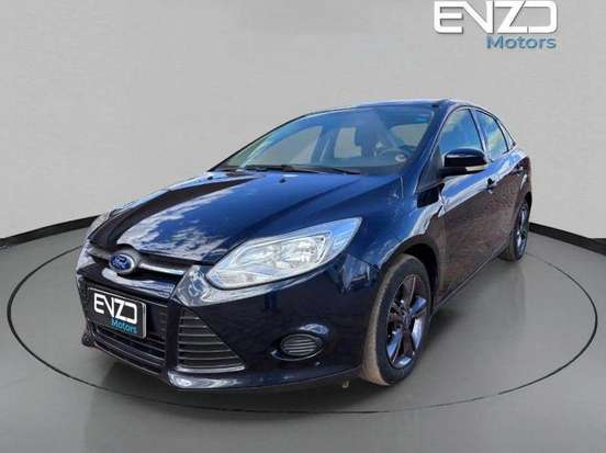 FORD-FOCUS-2014