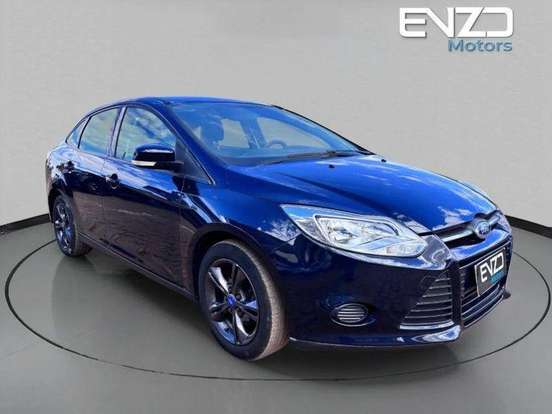 FORD-FOCUS-2.0 S SEDAN 16V FLEX 4P POWERSHIFT FORD-FOCUS-2014
