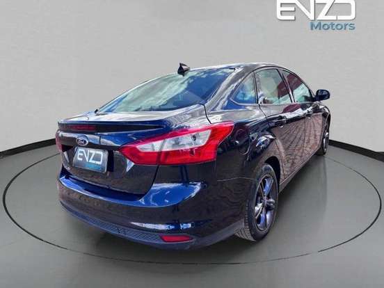 FORD-FOCUS-2.0 S SEDAN 16V FLEX 4P POWERSHIFT FORD-FOCUS-2014