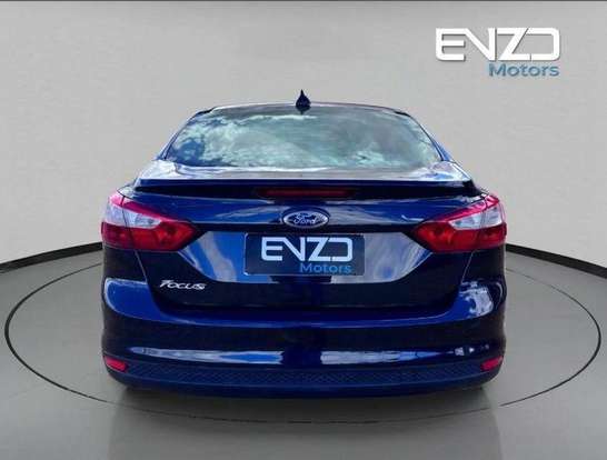 FORD-FOCUS-2014