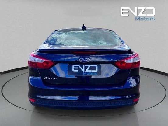 FORD-FOCUS-2.0 S SEDAN 16V FLEX 4P POWERSHIFT FORD-FOCUS-2014
