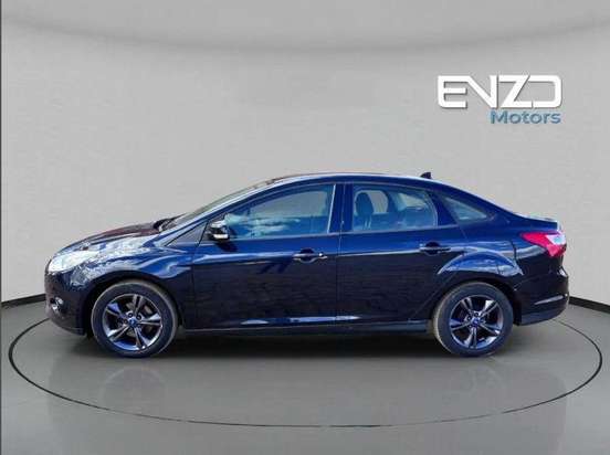 FORD-FOCUS-2014