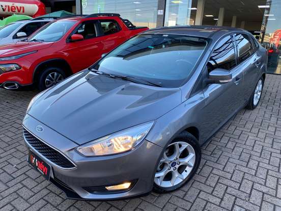 FORD-FOCUS-2018