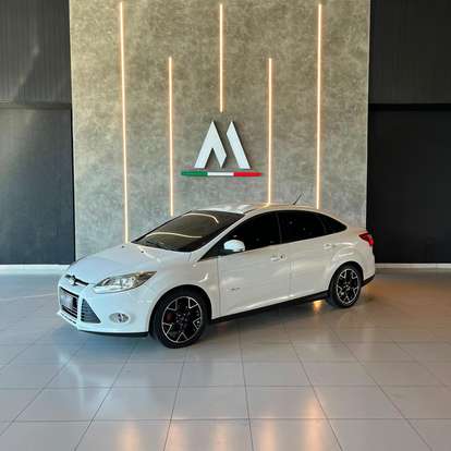 FORD-FOCUS-2014
