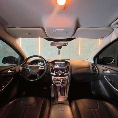 FORD-FOCUS-2014