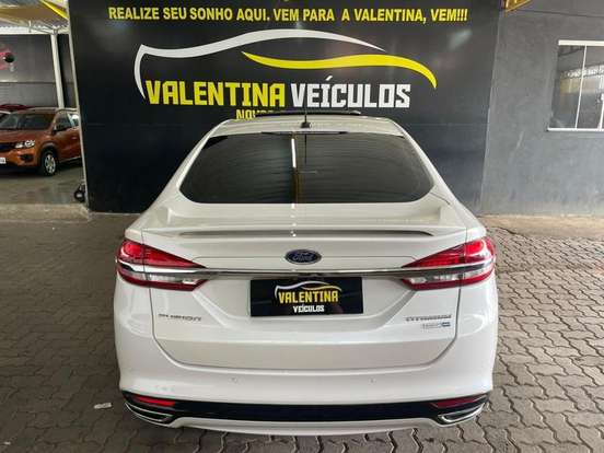 FORD-FUSION-2017