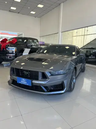 FORD MUSTANG 5.0 V8 GASOLINA DARK HORSE SELECTSHIFT FORD MUSTANG 5.0 V8 GASOLINA DARK HORSE SELECTSHIFT