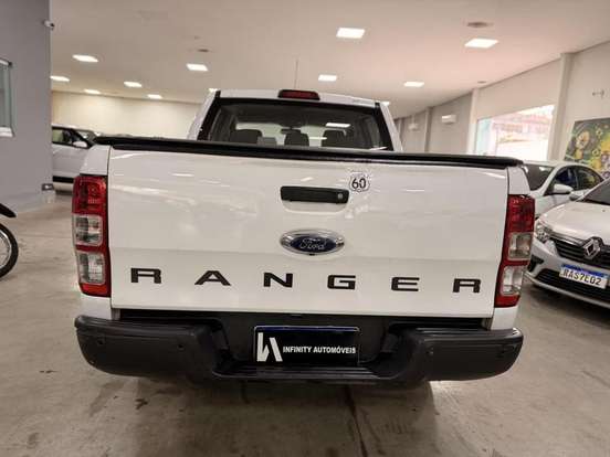 FORD-RANGER-2.2 XLS 4X4 CD 16V DIESEL 4P AUTOMÁTICO FORD-RANGER-2017