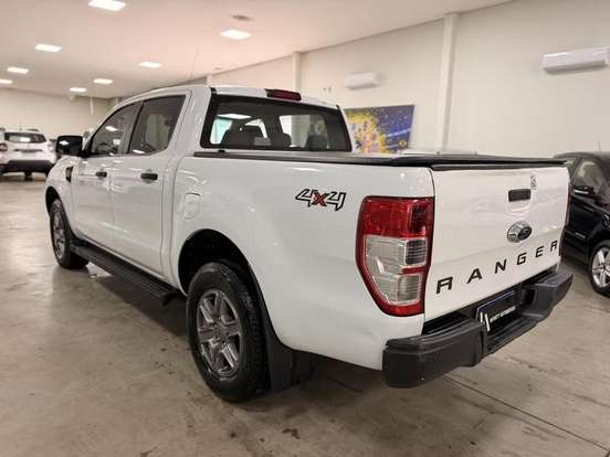 FORD-RANGER-2.2 XLS 4X4 CD 16V DIESEL 4P AUTOMÁTICO FORD-RANGER-2017