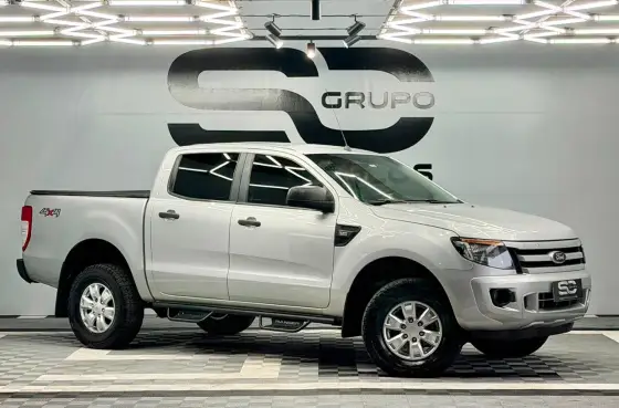 FORD RANGER 3.2 XLS 4X4 CD 20V DIESEL 4P AUTOMÁTICO FORD RANGER 3.2 XLS 4X4 CD 20V DIESEL 4P AUTOMÁTICO