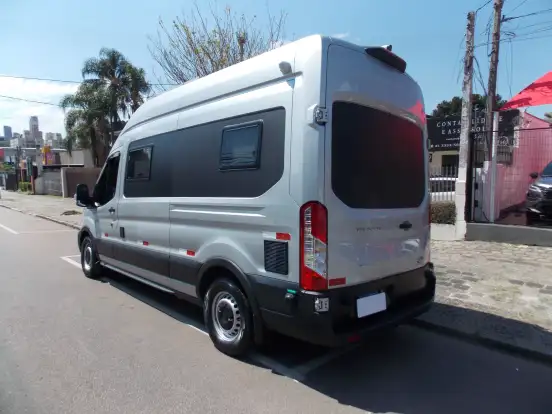 FORD-TRANSIT-2023