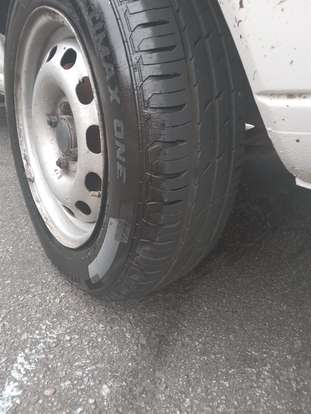 FORD-COURIER-2008