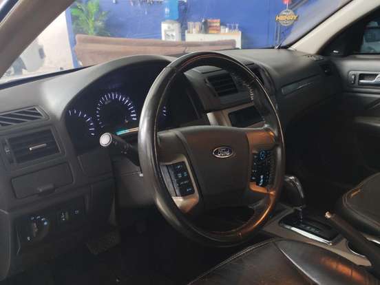 FORD-FUSION-2.5 SEL 16V GASOLINA 4P AUTOMÁTICO FORD-FUSION-2011