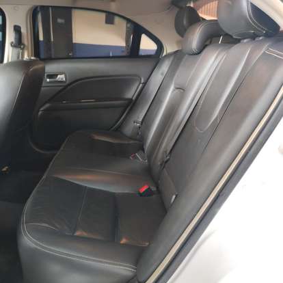 FORD-FUSION-2011