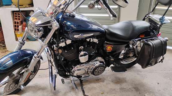HARLEY-DAVIDSON-SPORTSTER 1200 XL CUSTOM-2013