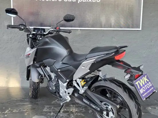 HONDA-CB 300F TWISTER CBS HONDA-CB 300F TWISTER CBS-2025