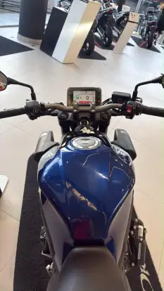 HONDA-CB 650R E-CLUTCH-2026