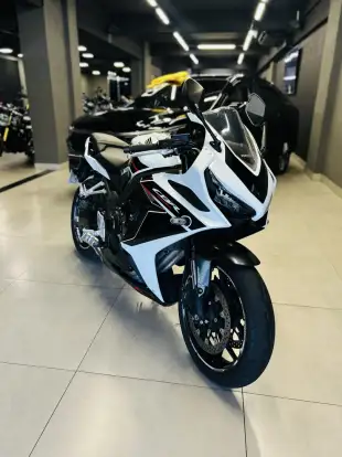 HONDA-CBR 650R ABS-2024