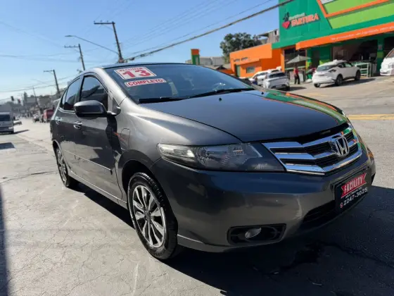 HONDA CITY 1.5 LX 16V FLEX 4P AUTOMÁTICO HONDA CITY 1.5 LX 16V FLEX 4P AUTOMÁTICO