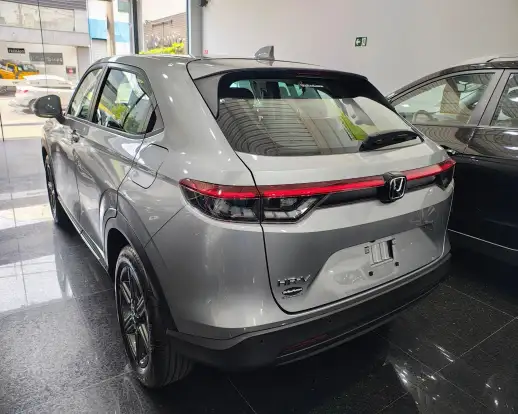 HONDA-HR-V-2025