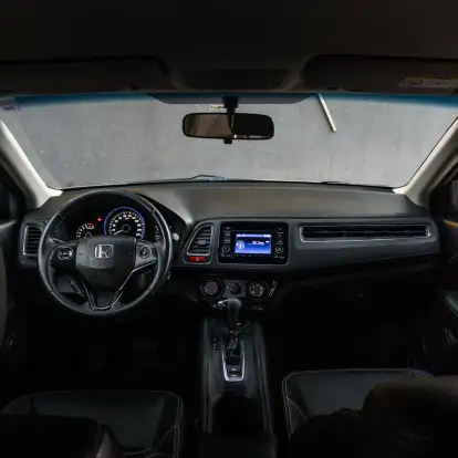 HONDA-HR-V-2015