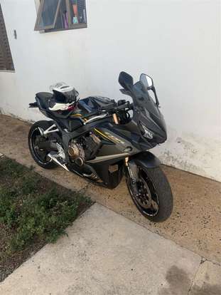 HONDA-CBR 650R ABS-2022