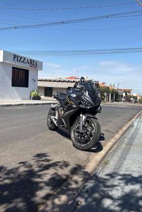 HONDA-CBR 650R ABS-2022