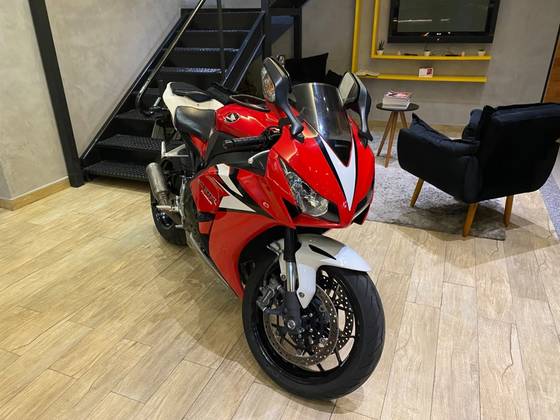 HONDA CBR 1000RR FIREBLADE 