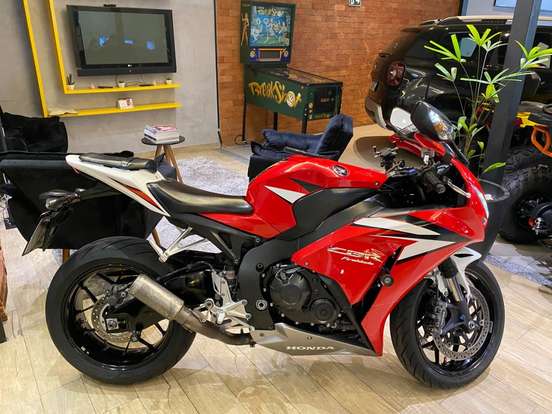 HONDA-CBR 1000RR FIREBLADE-2012